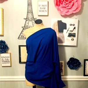 Off shoulder with long side shirt